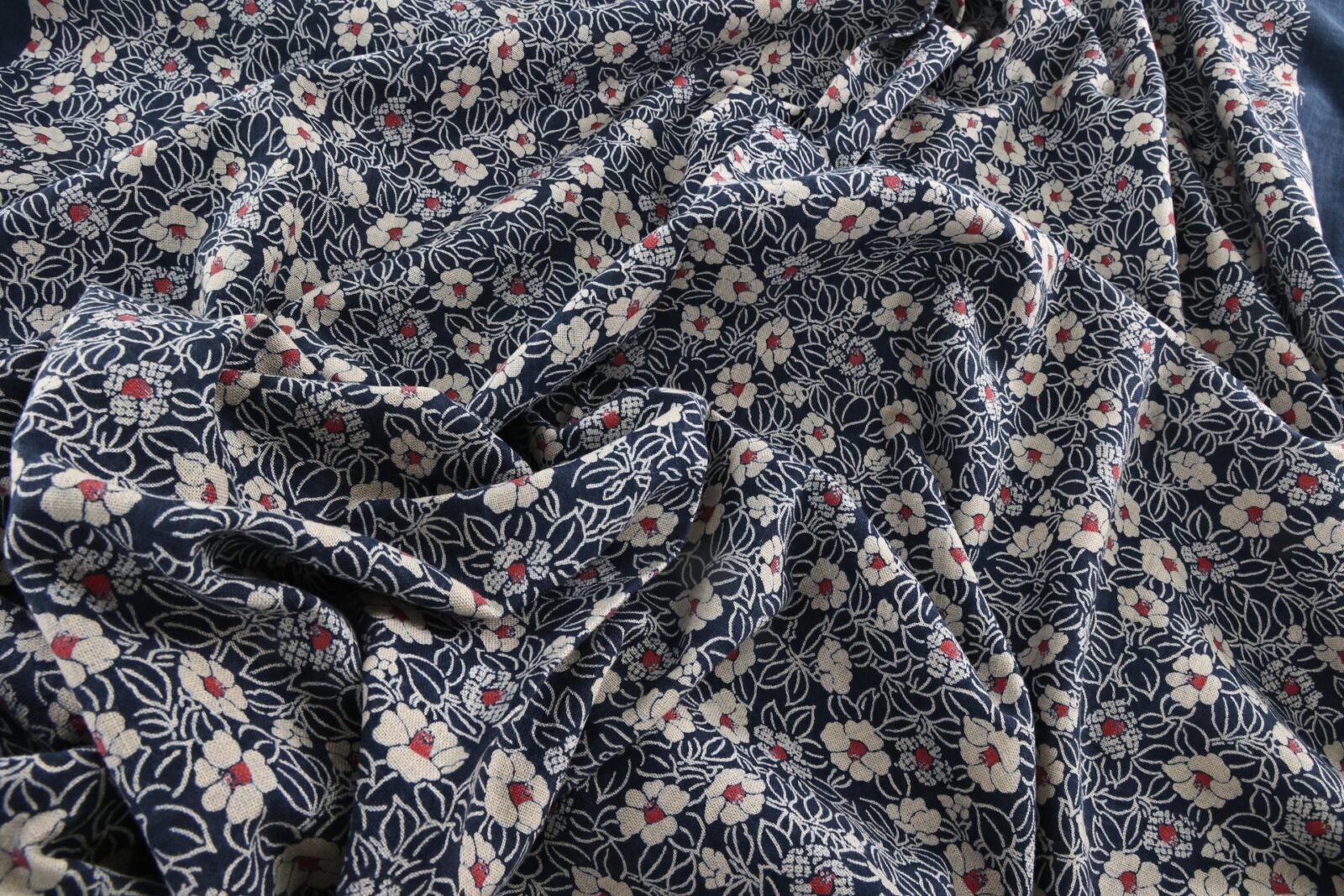 Japanese Tenassen fabric with Tsubaki flowers