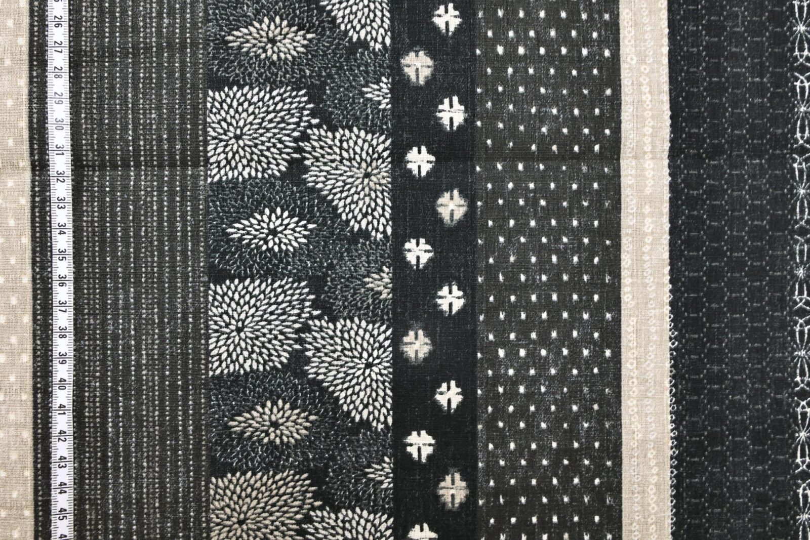 Japanese fabric black bands traditional patterns