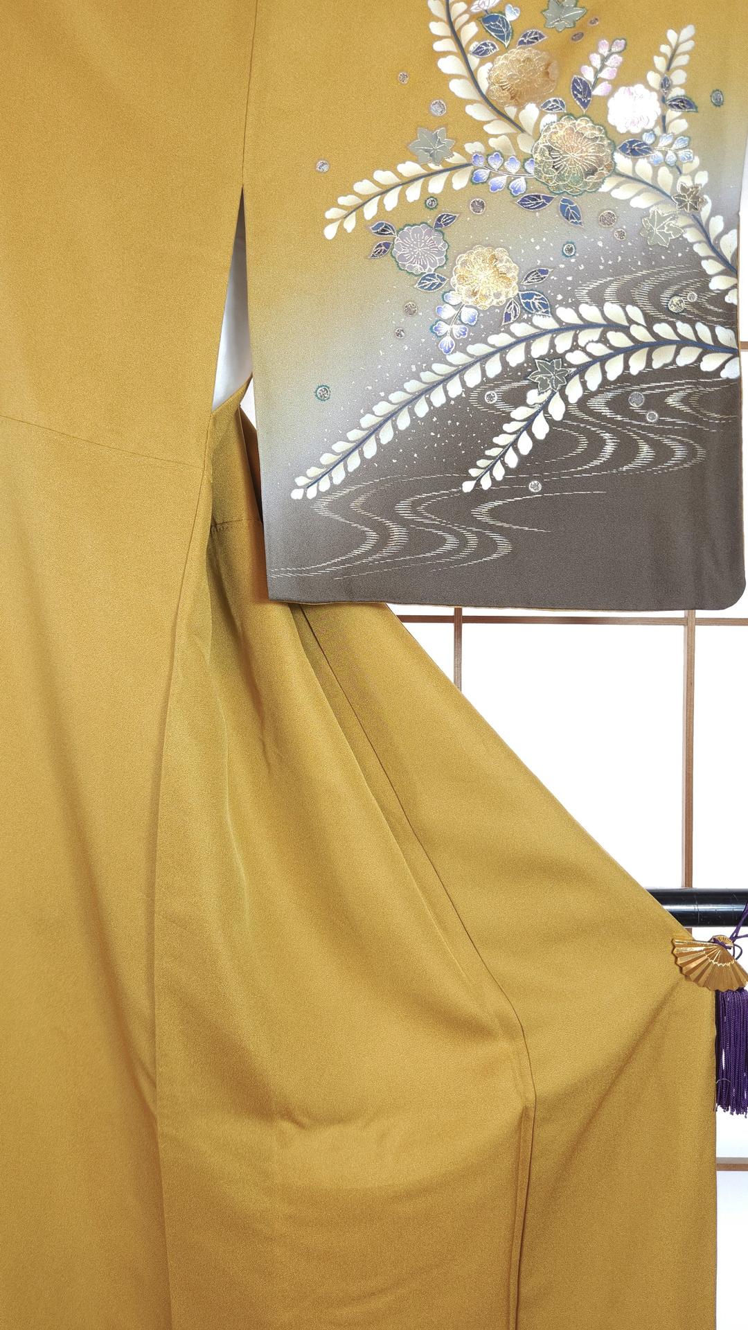 Mustard yellow Houmongi Kimono elegant flowers