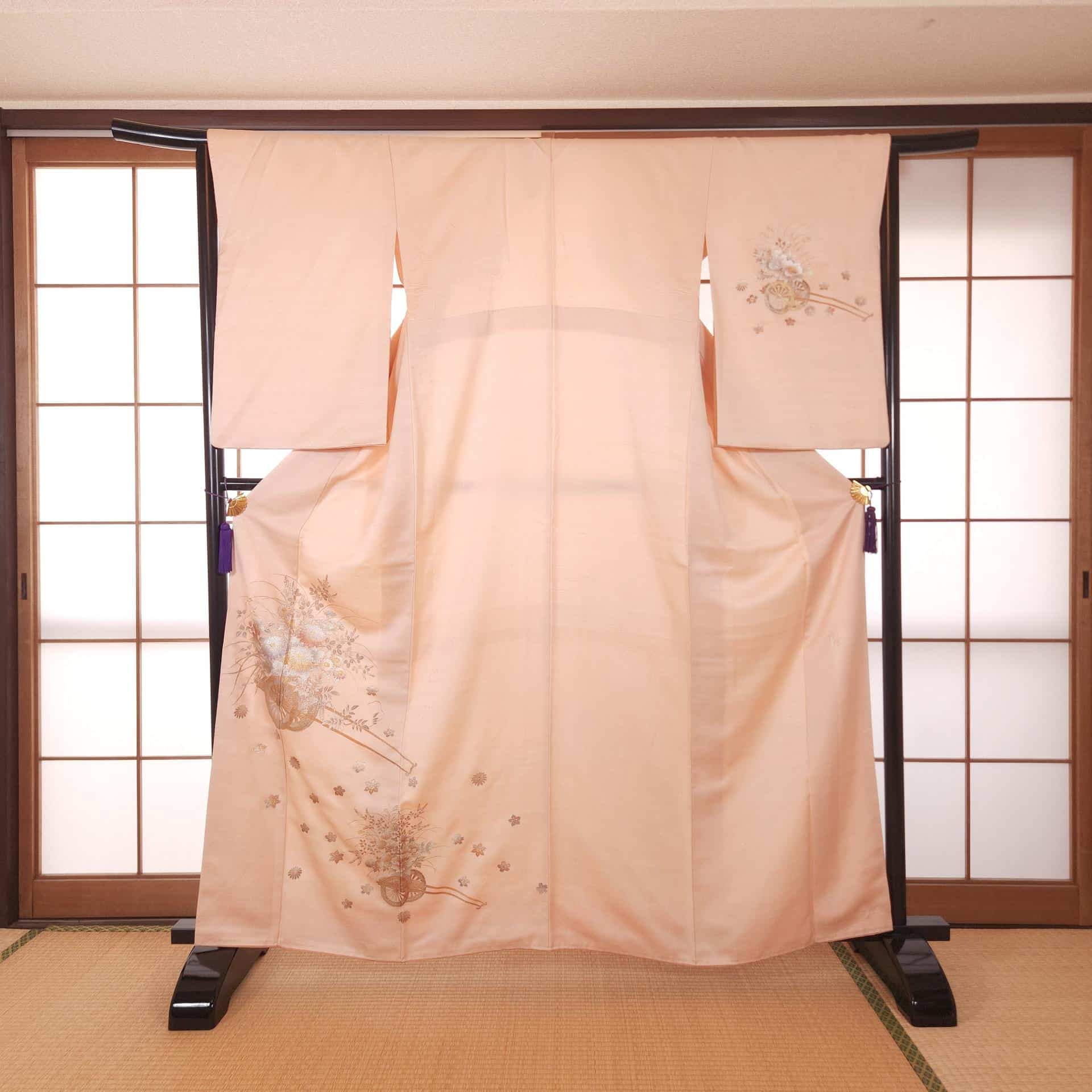 Peach pink Houmongi with golden floral motifs