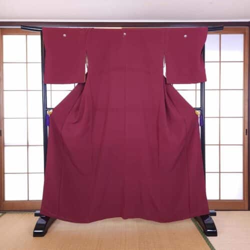 Raspberry Iro Muji in crepe fabric