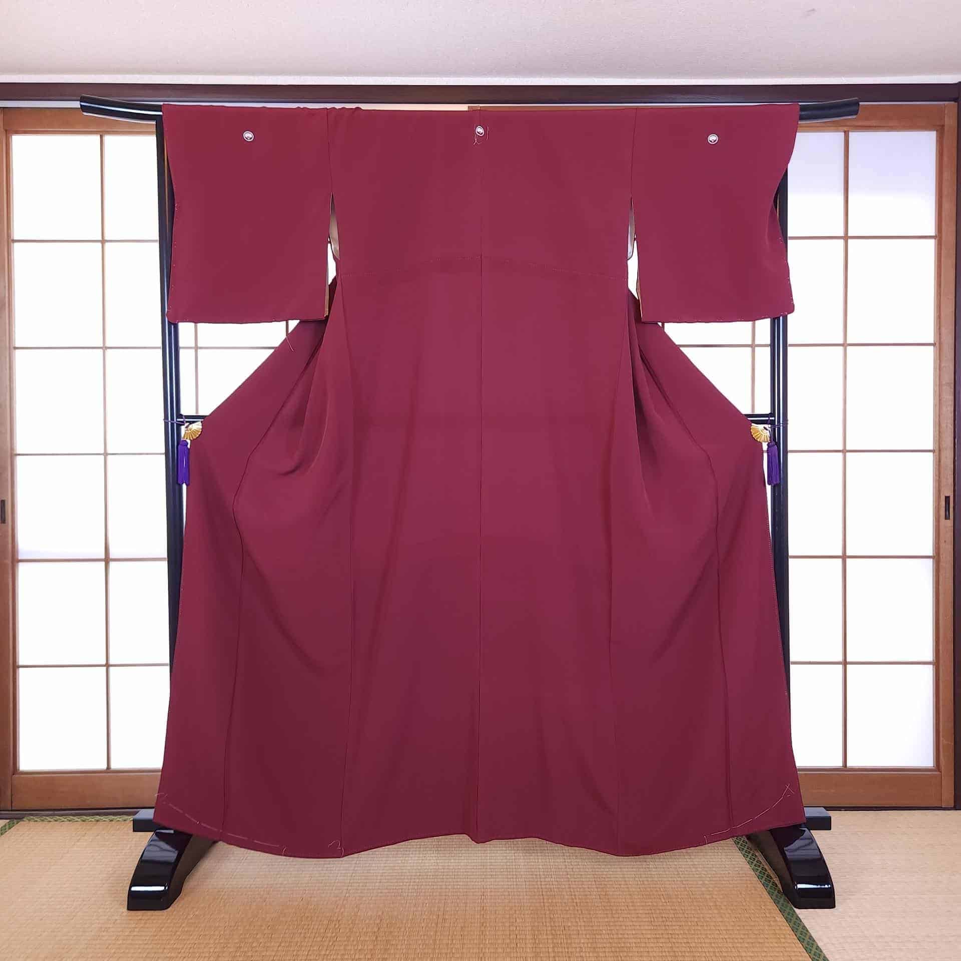 Raspberry Iro Muji in crepe fabric