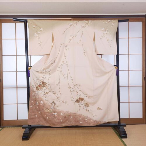 Beige Cream Houmongi with Sakura and fans