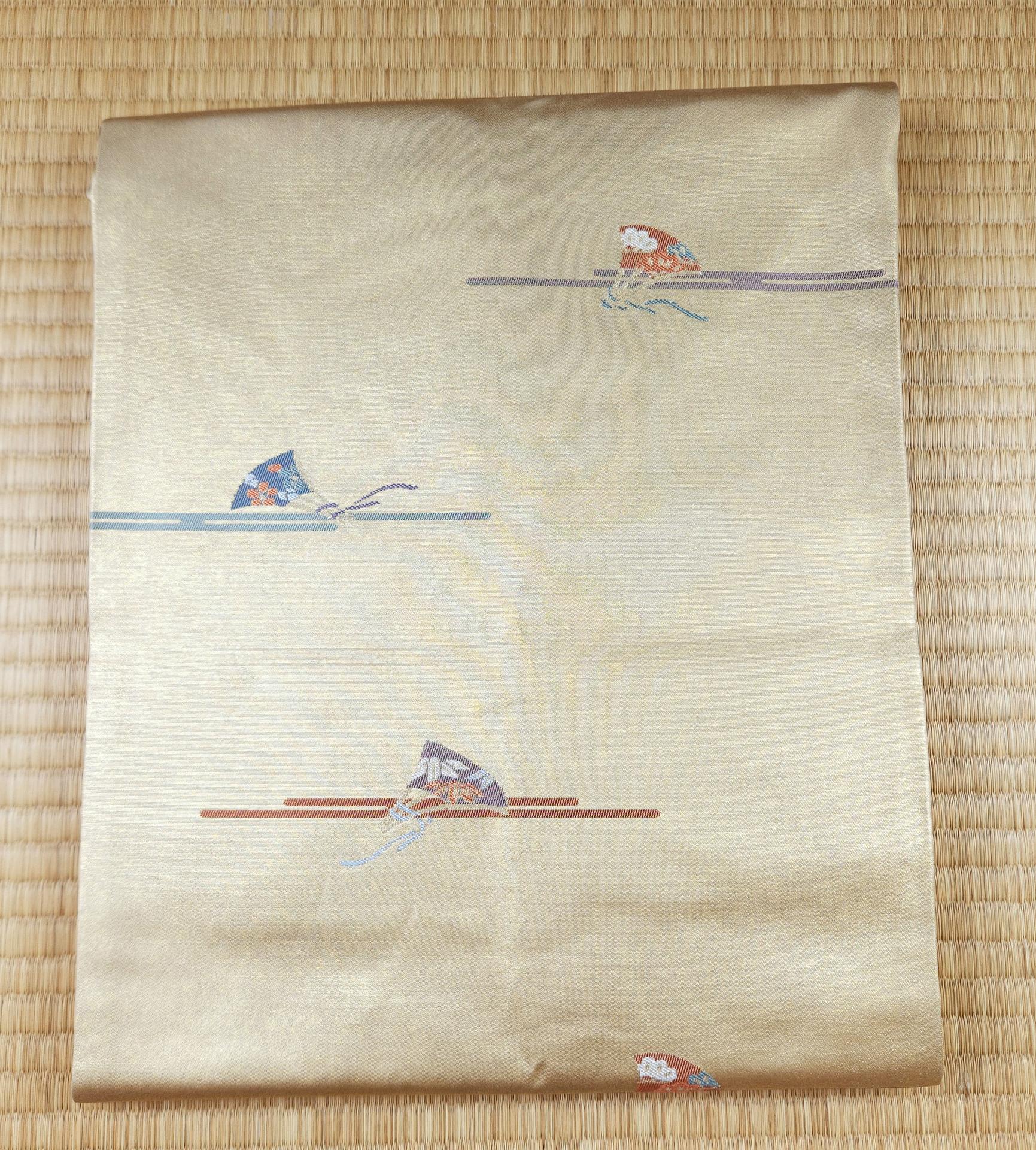 Golden Nagoya Obi with small fans