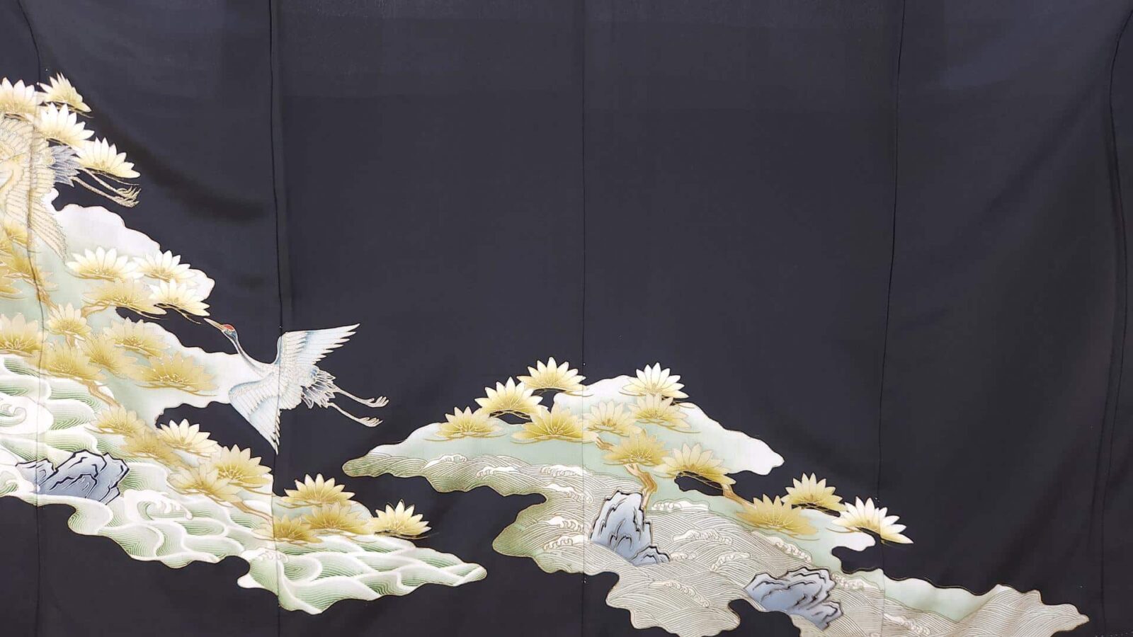 Kuro Tomesode Kimono with cranes and golden pines