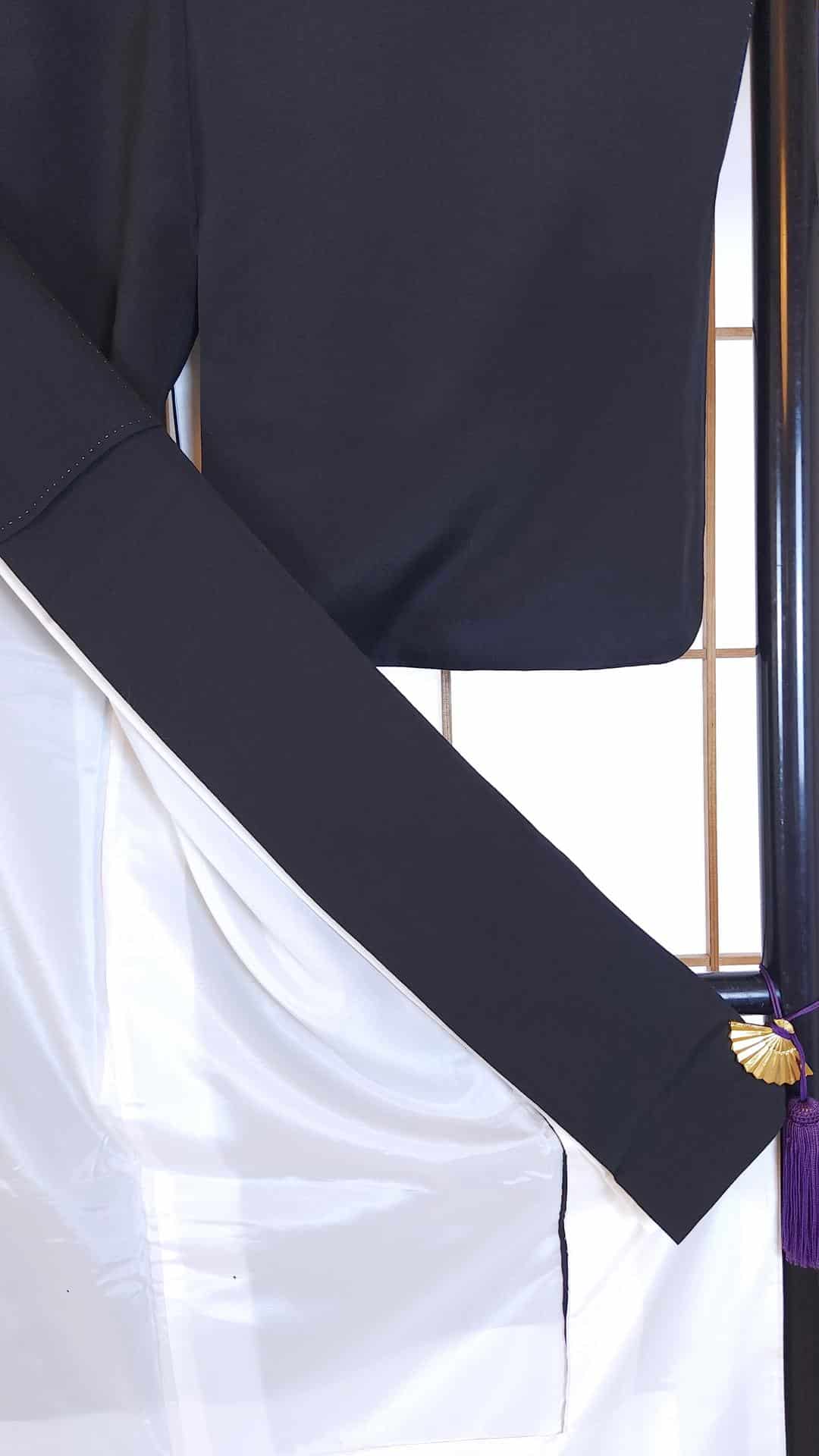 Kuro Tomesode Kimono with cranes and golden pines