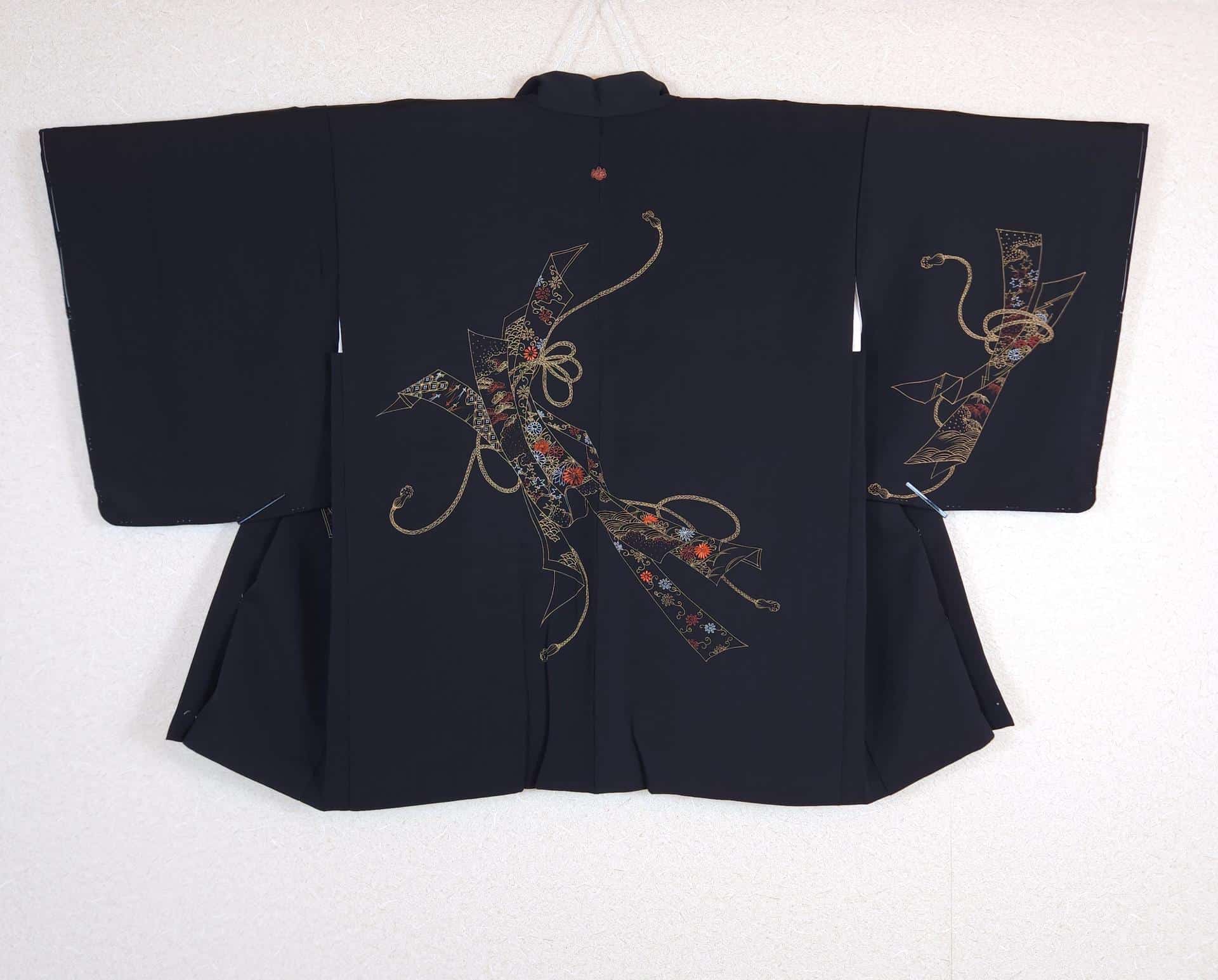 Haori noir Tabane Noshi brodé