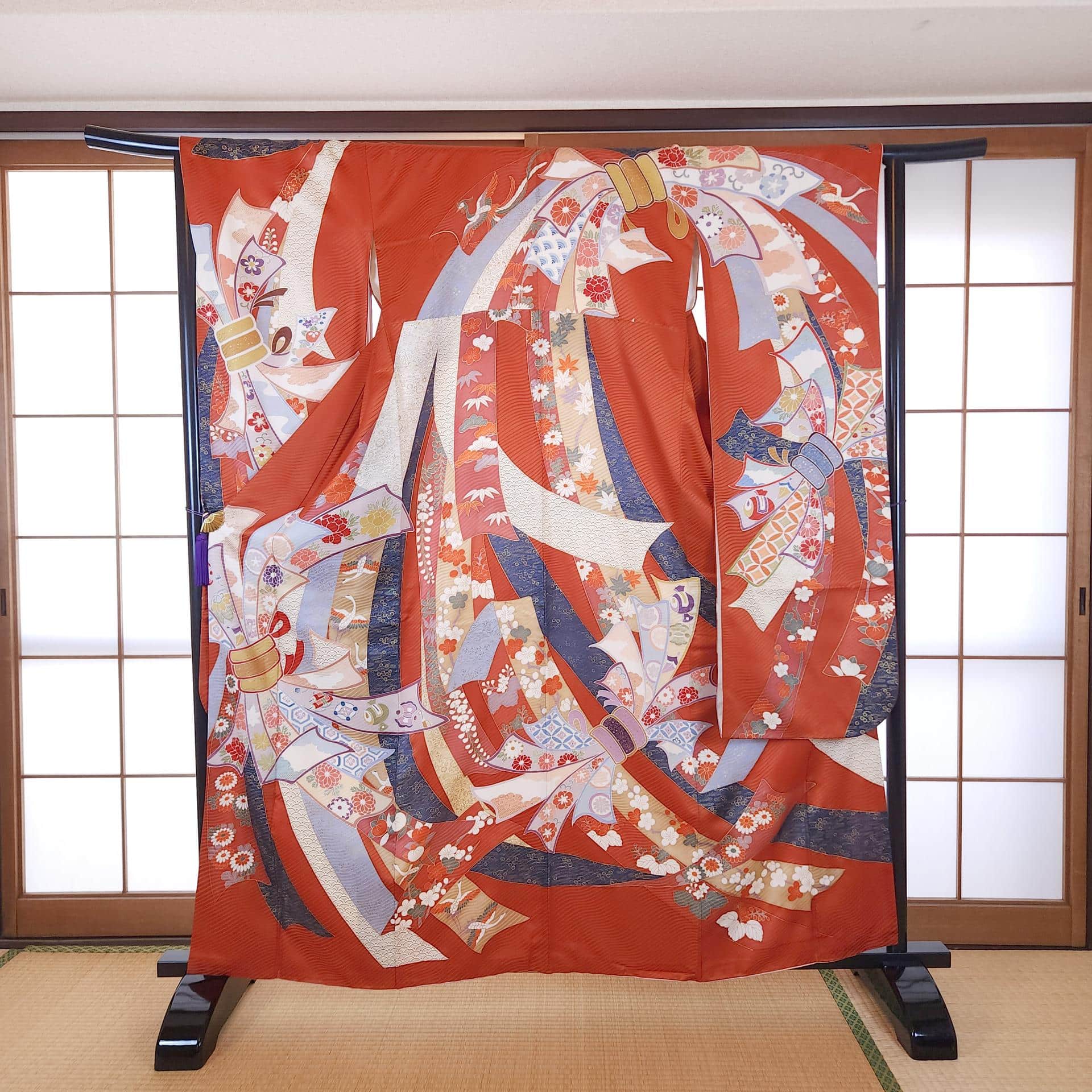 Ō-Furisode coral red Noshi motifs