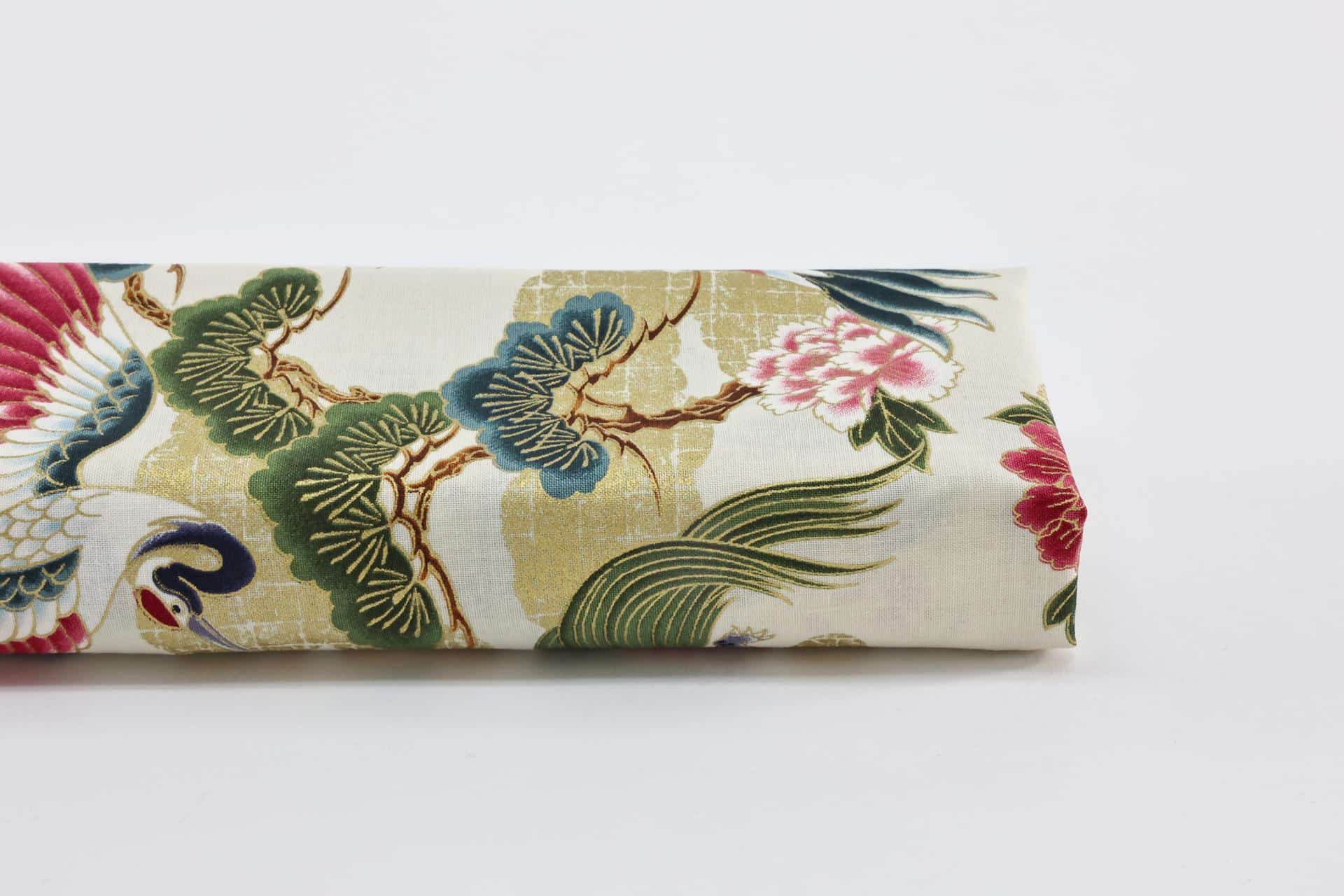 Tissu Japonais Tsuru Kame nuages dorés fond ivoire