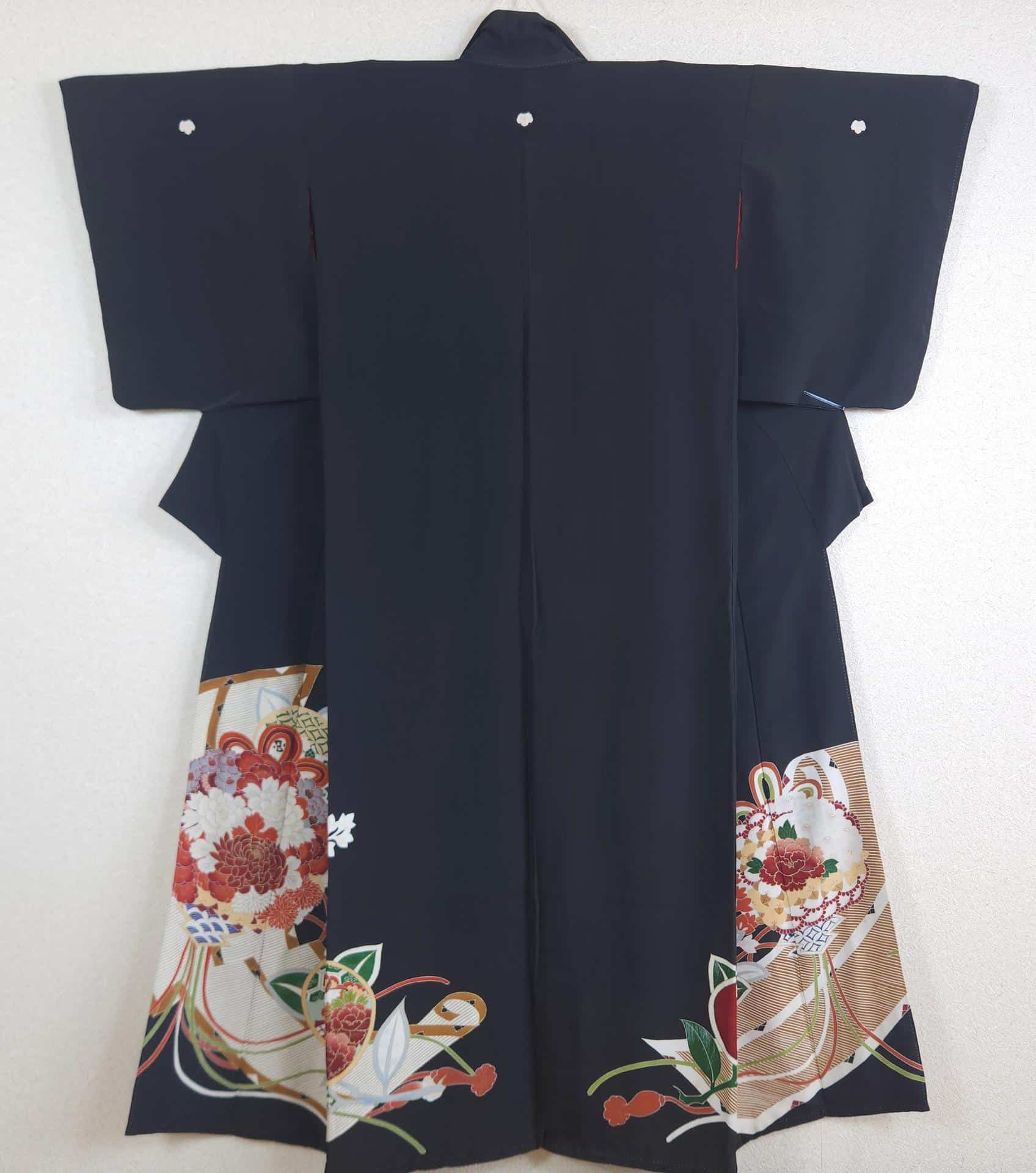 Kuro Tomesode antique Yuzen fleurs Japonaises