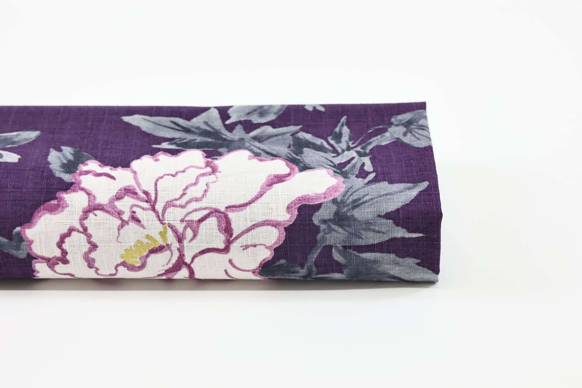 Tissu Japonais pivoines papillons fond violet