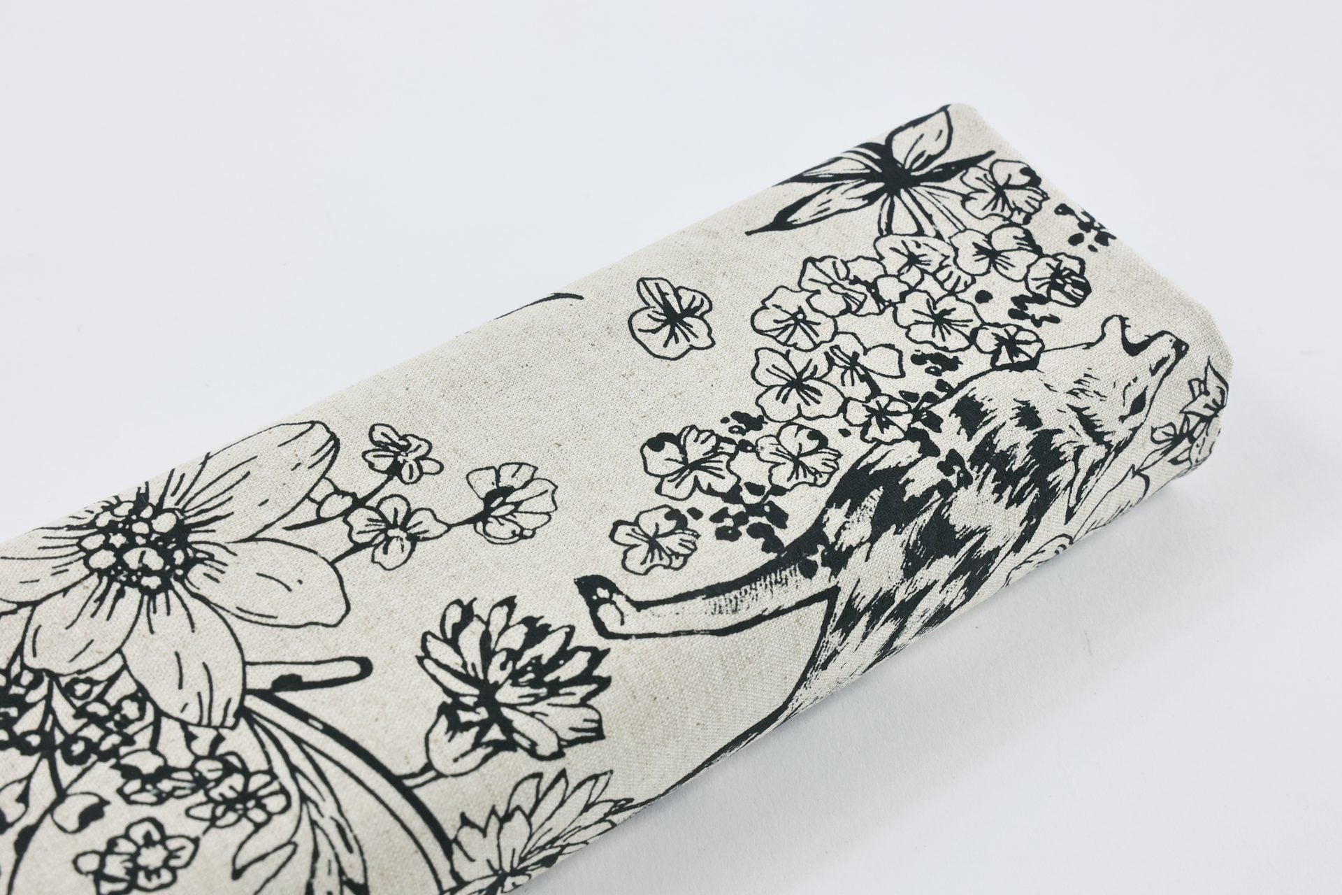 Tissu japonais Echino animaux de la savane à l’encre noire sur fond écru