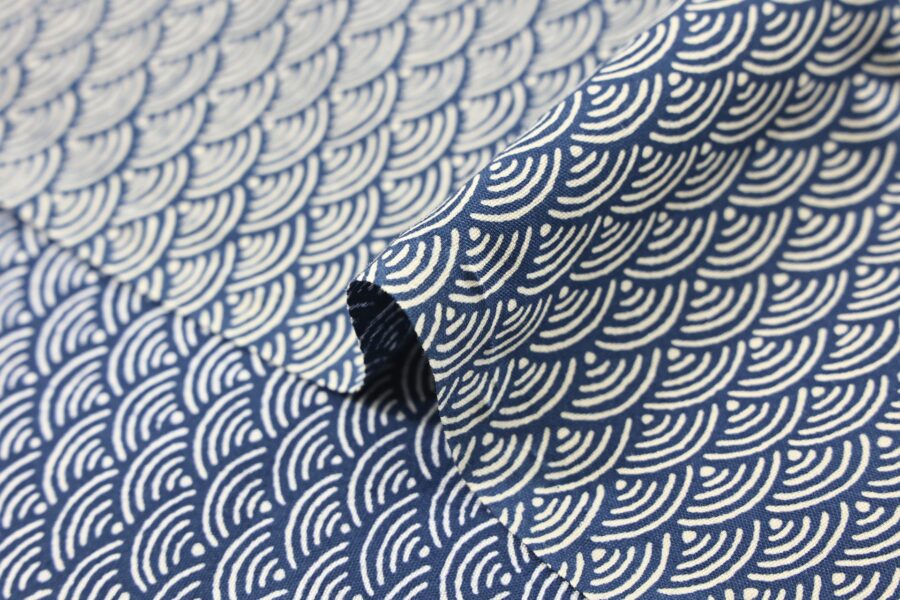 Tissu Japonais Seigaiha bleu recto verso