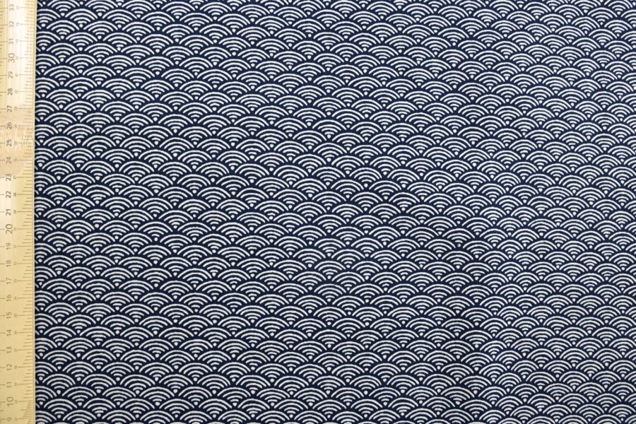 Tissu Japonais Seigaiha bleu marine recto verso