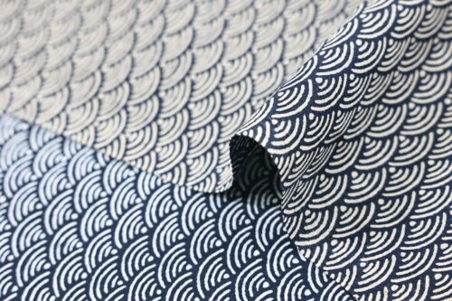 Tissu Japonais Seigaiha bleu marine recto verso