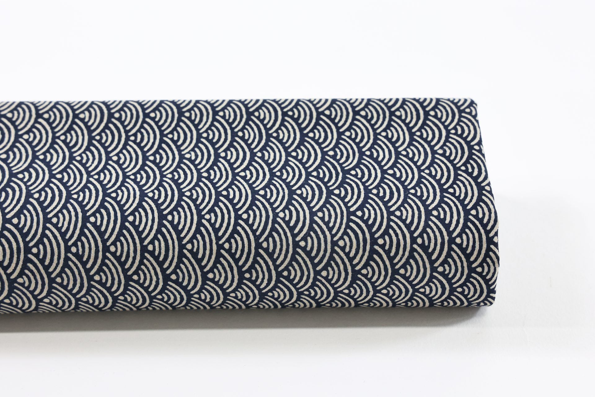 Japanese fabric Seigaiha double-sided blue navy color