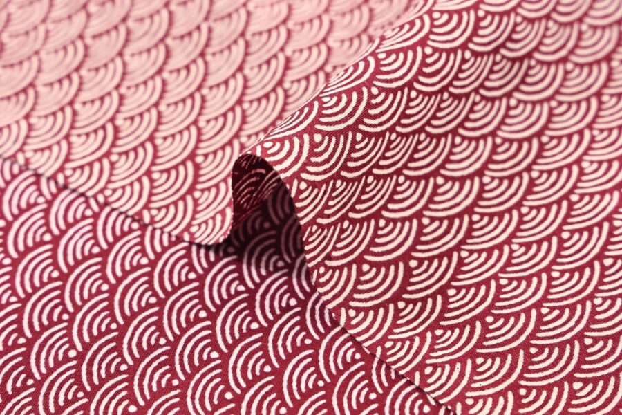 Tissu Japonais Seigaiha bordeaux recto verso