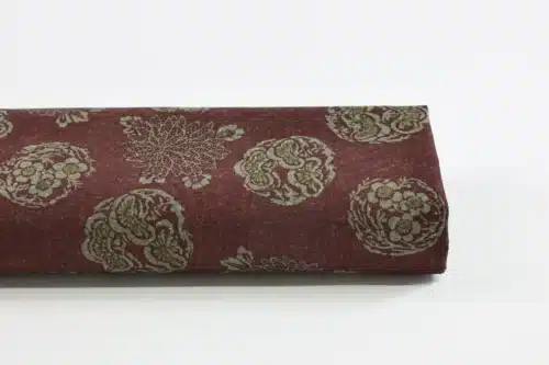Tissu Japonais médaillons fleuris hanamaru fond bordeaux