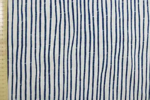 Tissu Japonais Kyoto Bambou fond écru, vue à plat avec règle