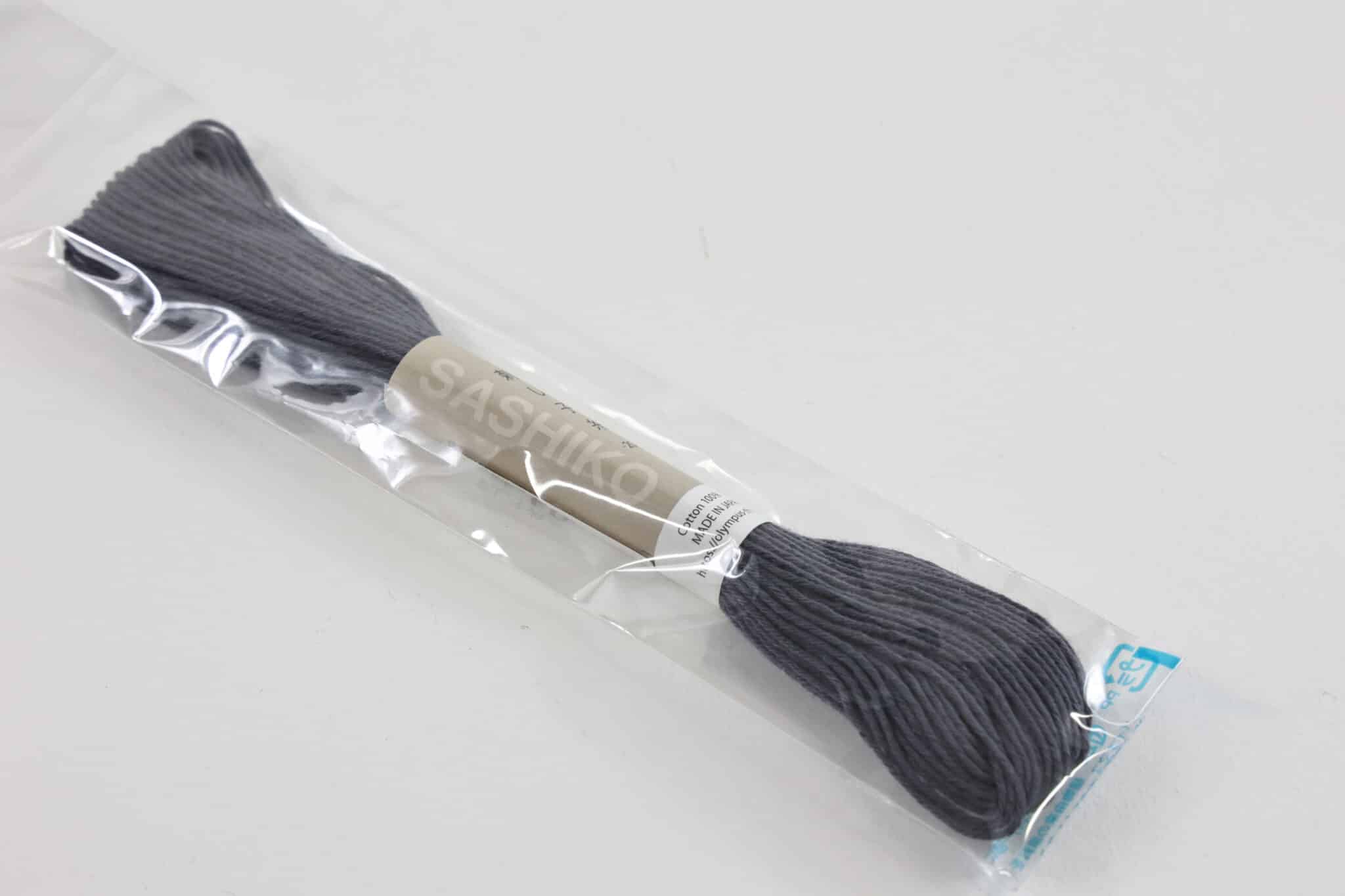 Fil Sashiko broderie Japonaise 20m gris anthracite N40