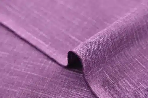 Tissu Japonais uni coton flammé violet prune - détail du tissage flammé